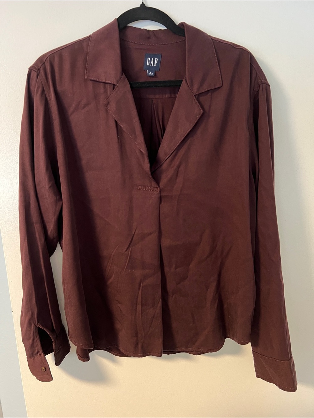 GAP Women's Deep Burgundy Relaxed blouse shirt